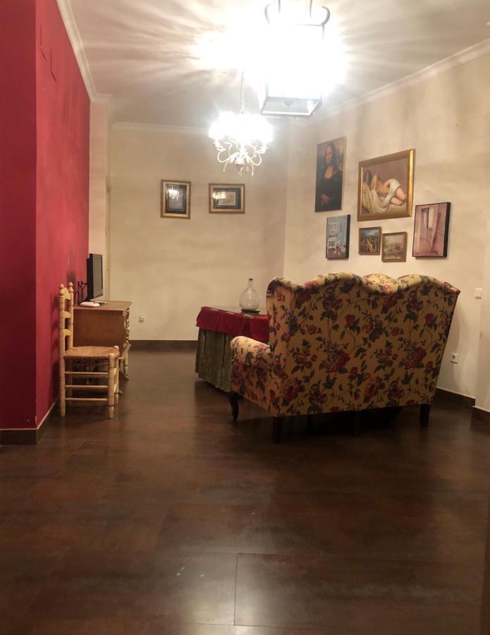 Apartamento En Pleno Centro De Marchena 3 Dormitorios 3 Banos Privados Exteriör bild