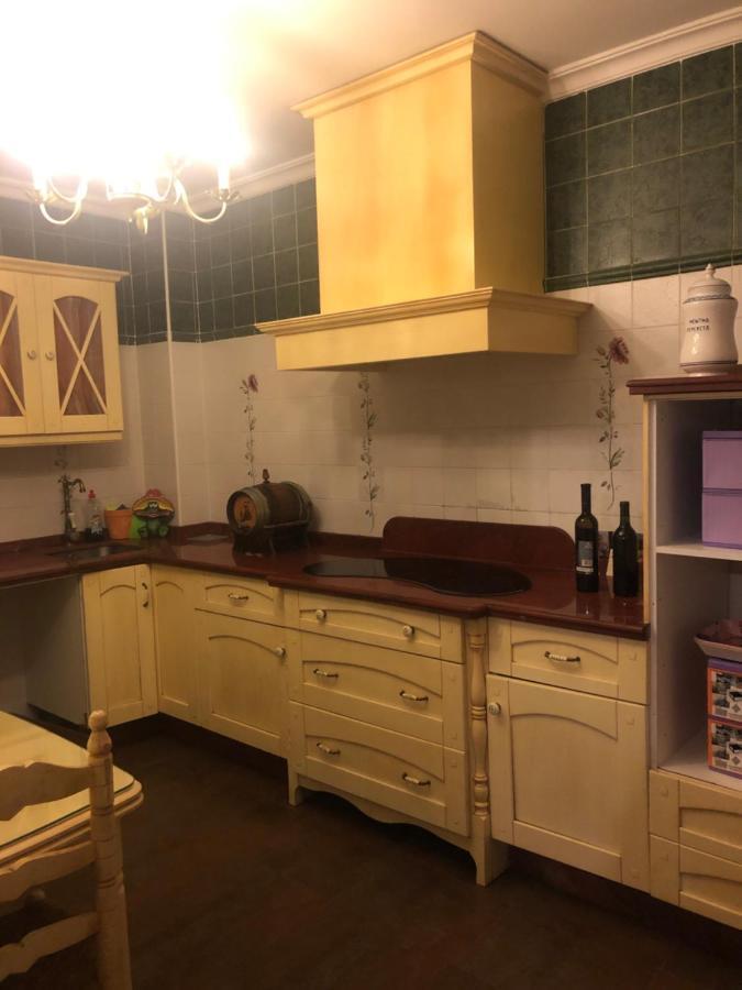 Apartamento En Pleno Centro De Marchena 3 Dormitorios 3 Banos Privados Exteriör bild
