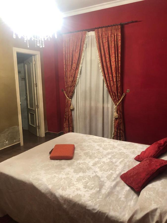 Apartamento En Pleno Centro De Marchena 3 Dormitorios 3 Banos Privados Exteriör bild
